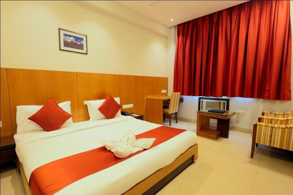 Hotel The Amaris Rishīkesh Exterior foto
